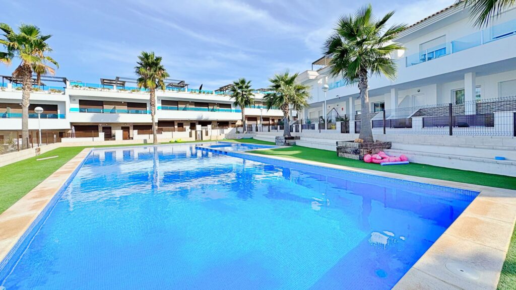 Town House w Torrevieja - oferta MLSC2878580