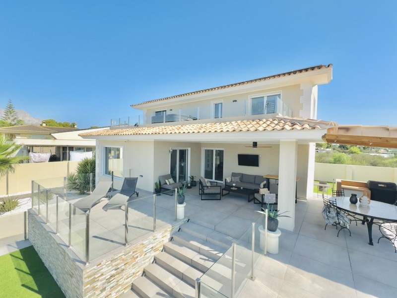 Villa w Alfas del Pi - oferta MLSC3615722