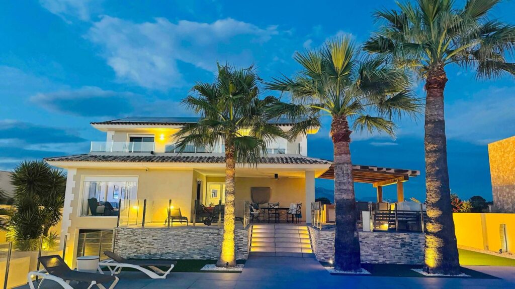 Villa w Alfas del Pi - oferta MLSC3771394