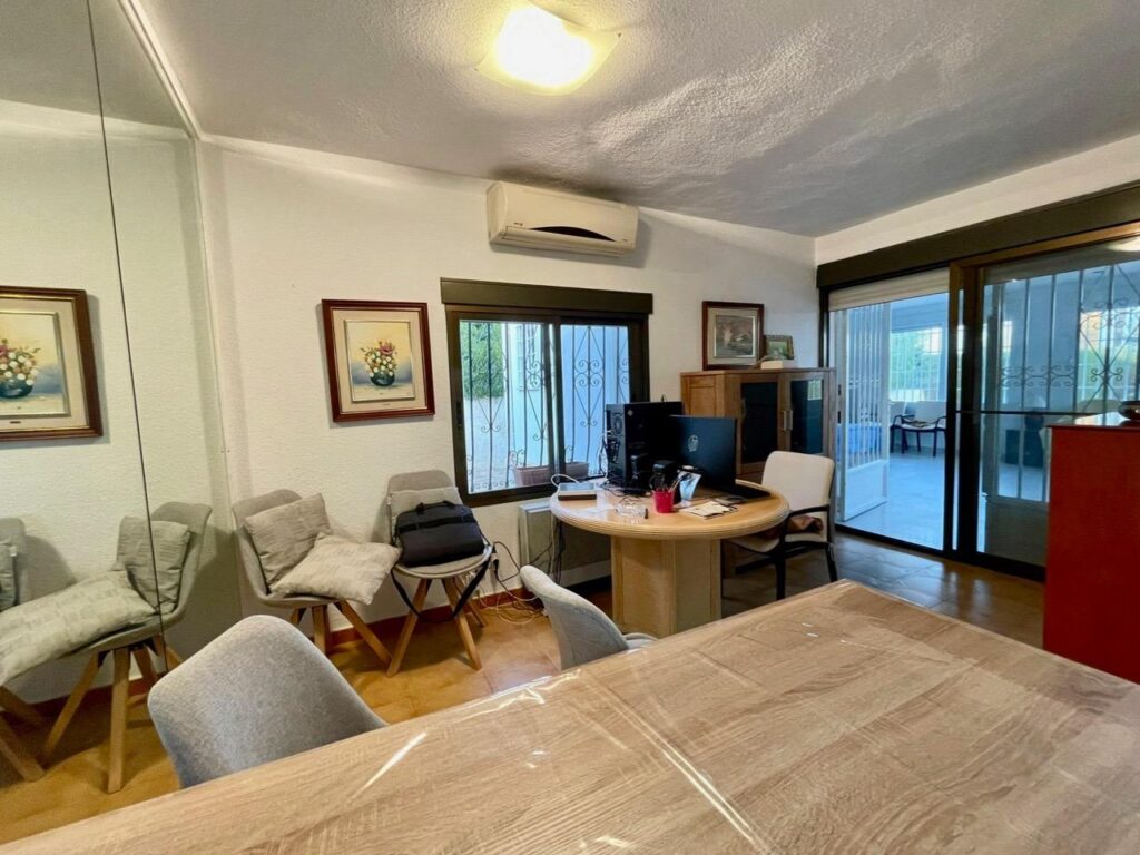 Villa w Benidorm - oferta MLSC4729043