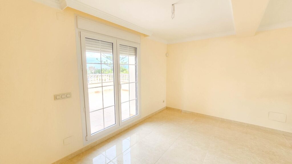 Villa w Cabo Roig - oferta MLSC5283863