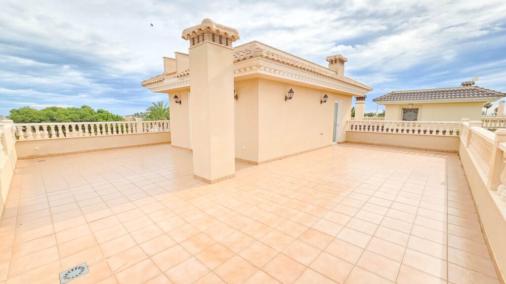 Villa w Cabo Roig - oferta MLSC5283863