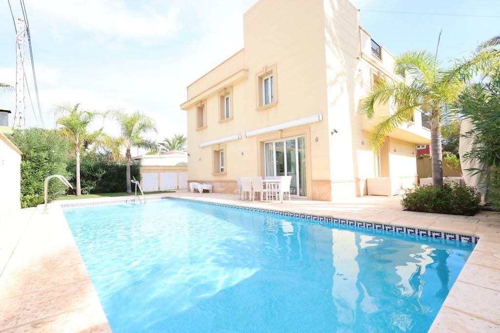 Villa w Cabo Roig - oferta MLSC7076139