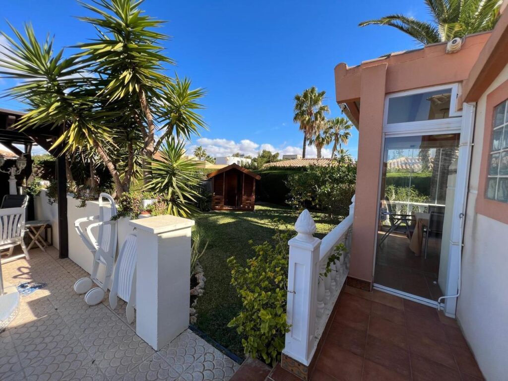 Villa w Cabo Roig - oferta MLSC906093
