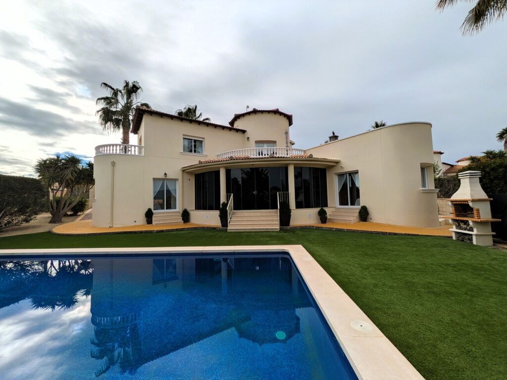 Villa w Campos del Río - oferta MLSC1265867