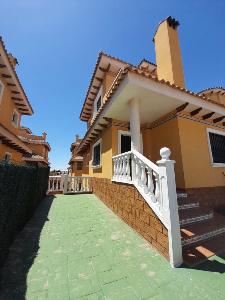 Villa w Ciudad Quesada - oferta MLSC8187255