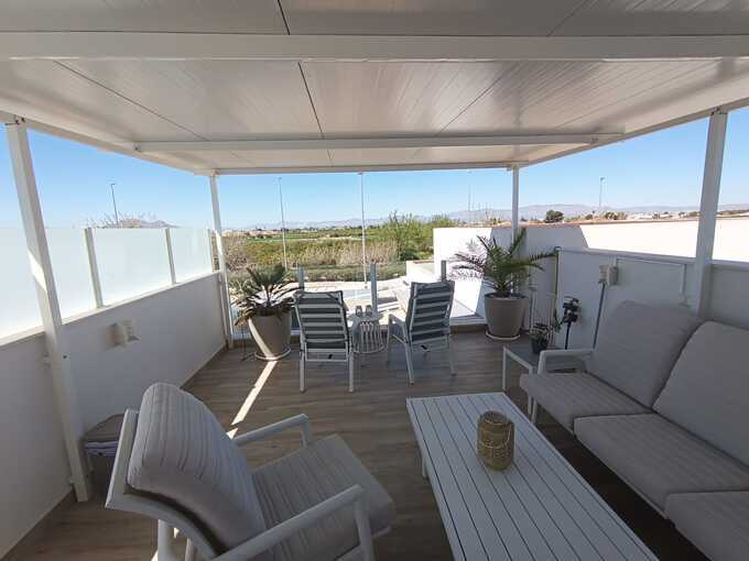 Villa w Daya Nueva - oferta MLSC6567659