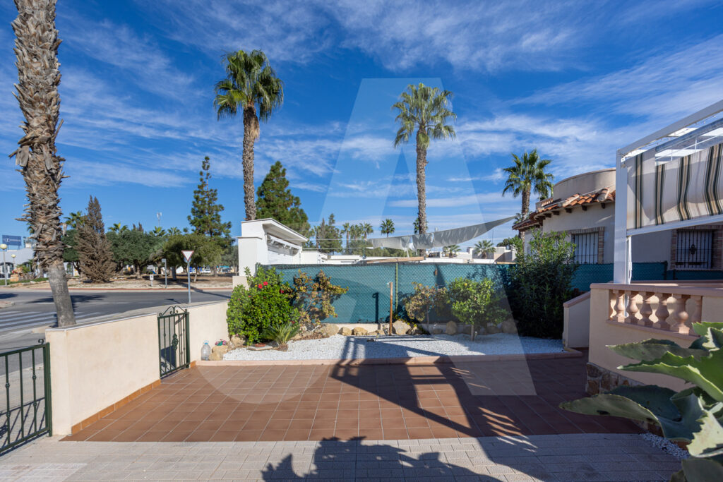 Villa w Guardamar del Segura - oferta MLSC5807066