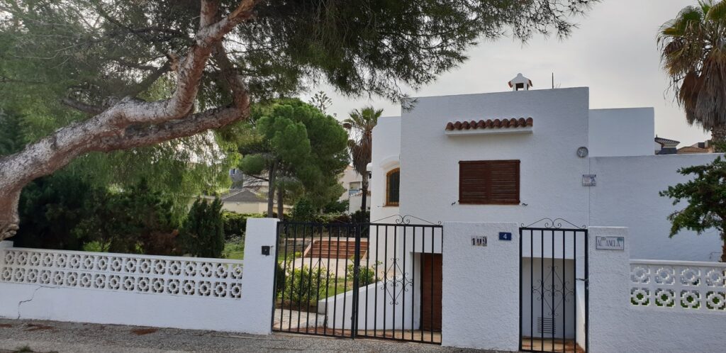 Villa w La Zenia - oferta MLSC2037987