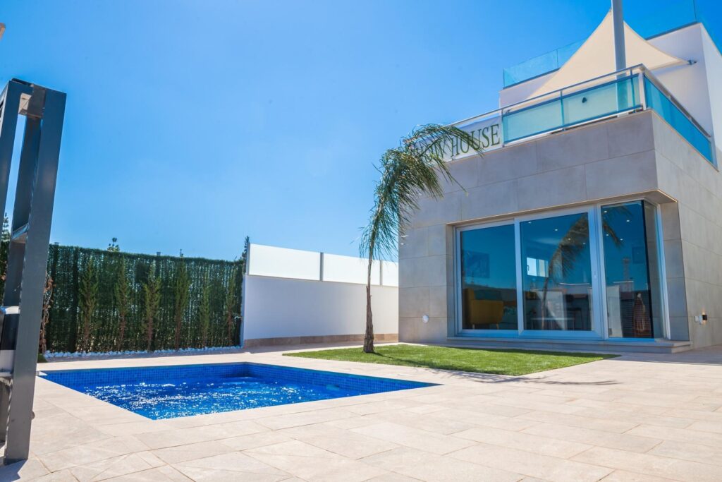 Villa w Los Alcazares - oferta N8181