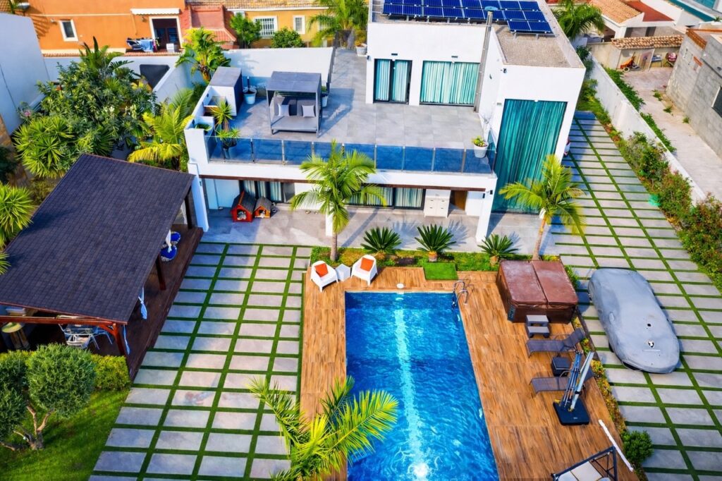 Villa w Los Balcones - oferta MLSC3902352