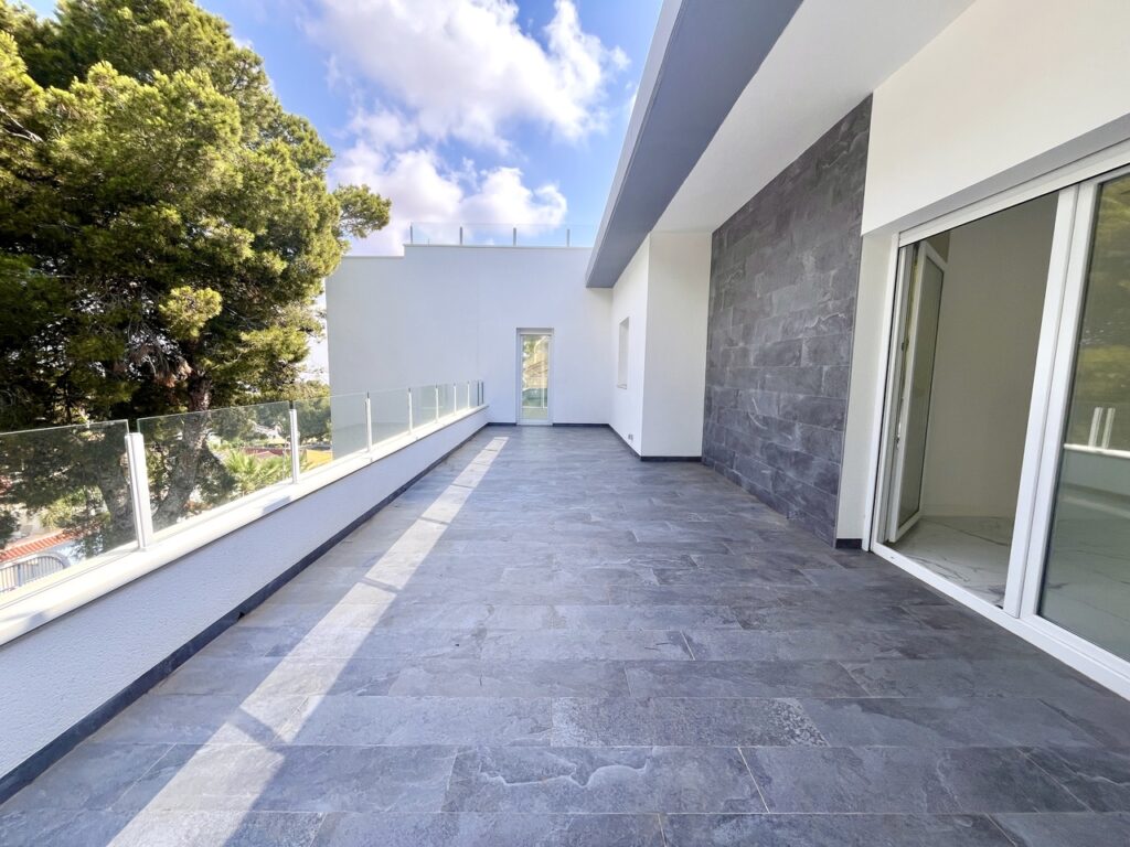 Villa w Los Balcones - oferta MLSC8754854