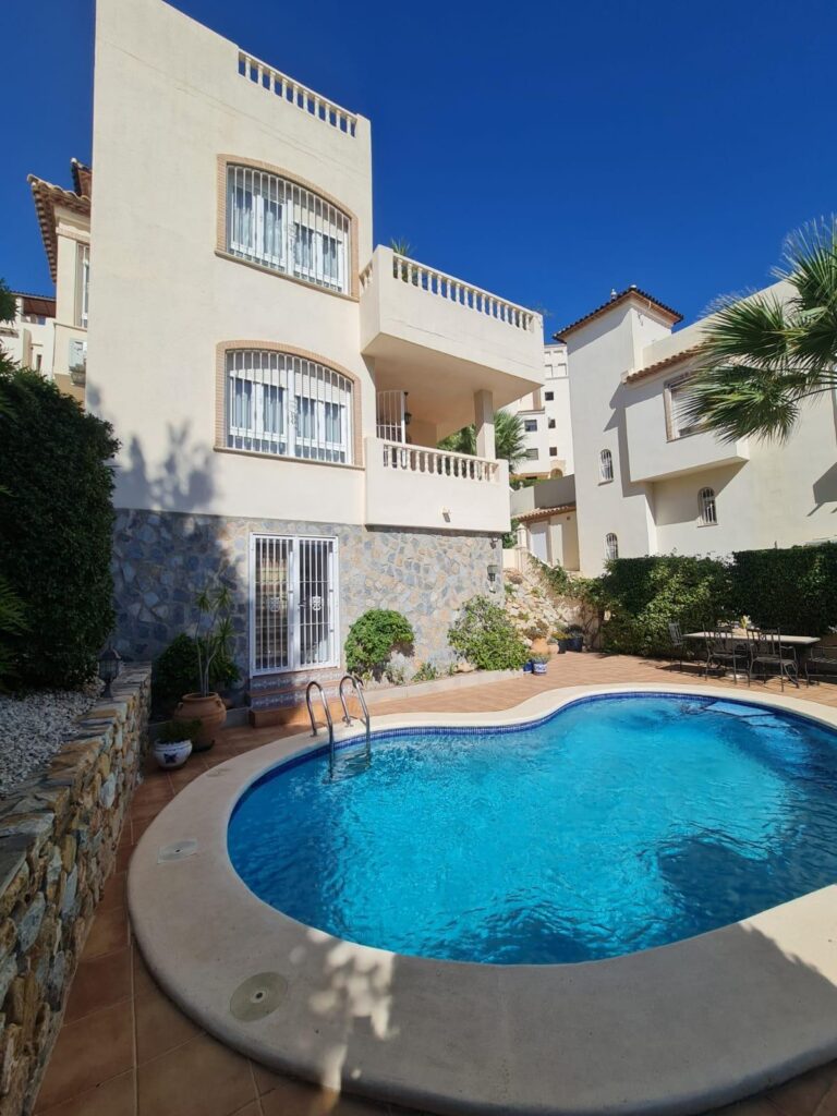 Villa w Orihuela Costa - oferta MLSC3279156