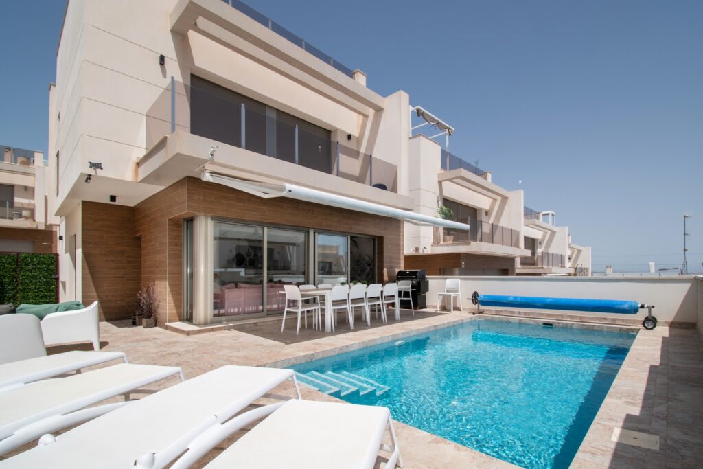 Villa w Orihuela Costa - oferta MLSC5474600