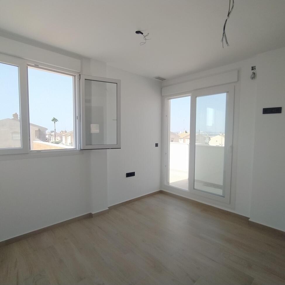 Villa Penthouse w Torrevieja - oferta MLSC9701566