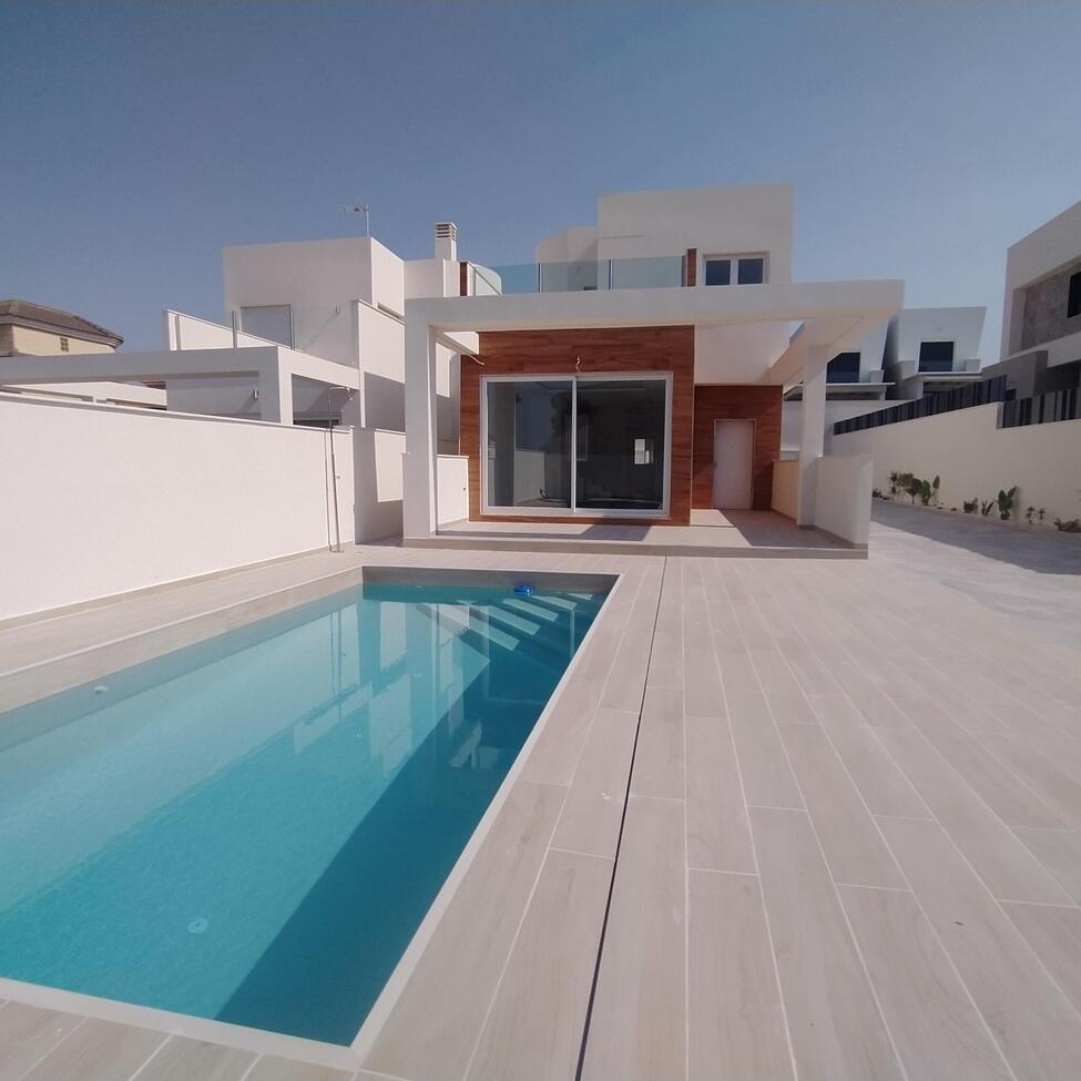 Villa Penthouse w Torrevieja - oferta MLSC9701566