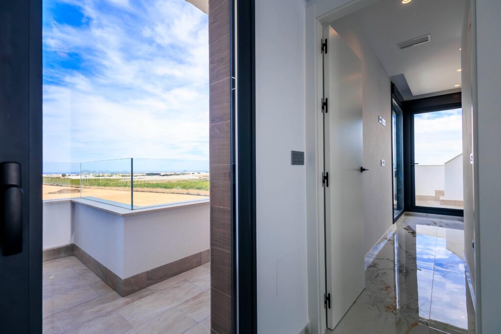 Villa w Pilar de La Horadada - oferta N6675