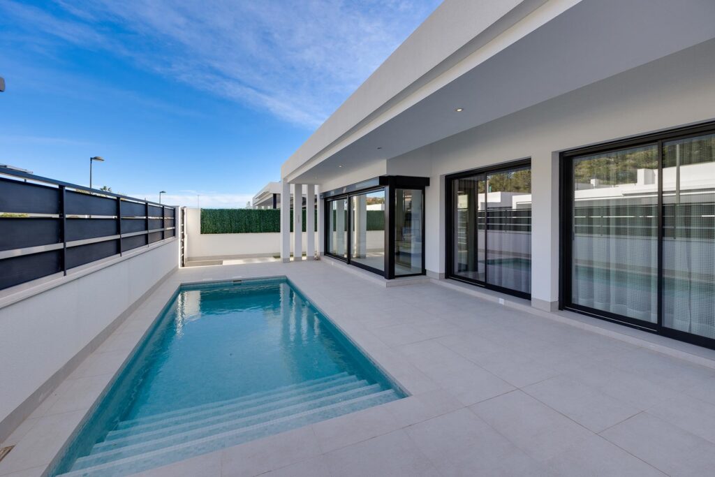 Villa w Pinar de Campoverde - oferta MLSC7434680