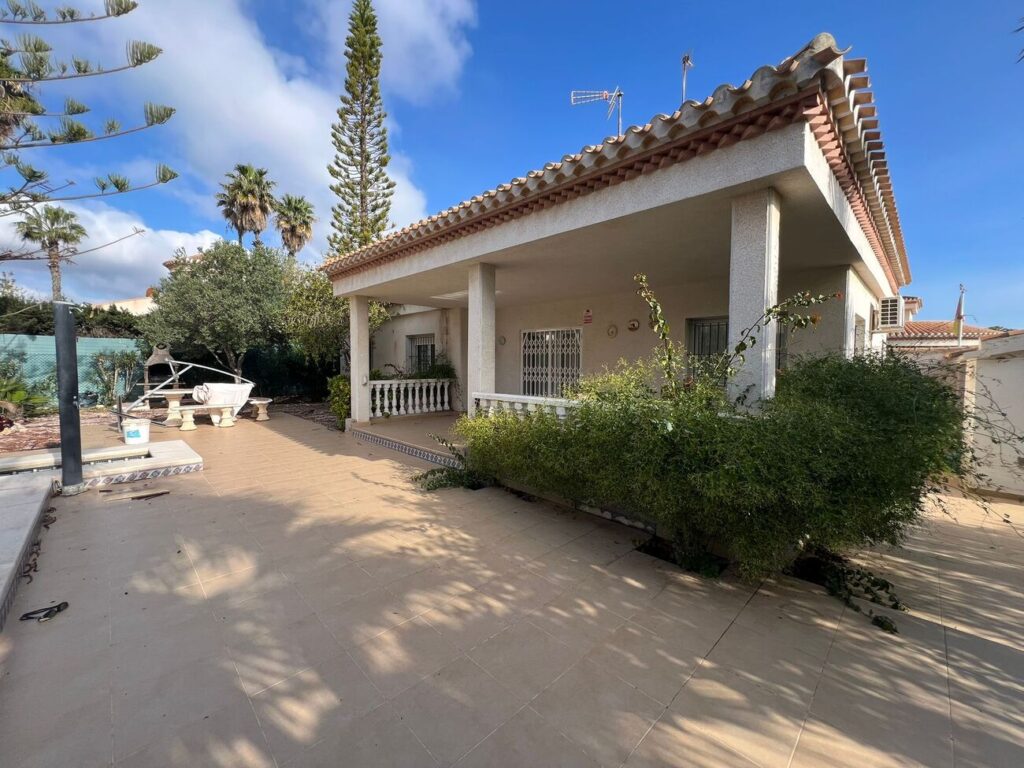 Villa w Playa Flamenca - oferta MLSC705156