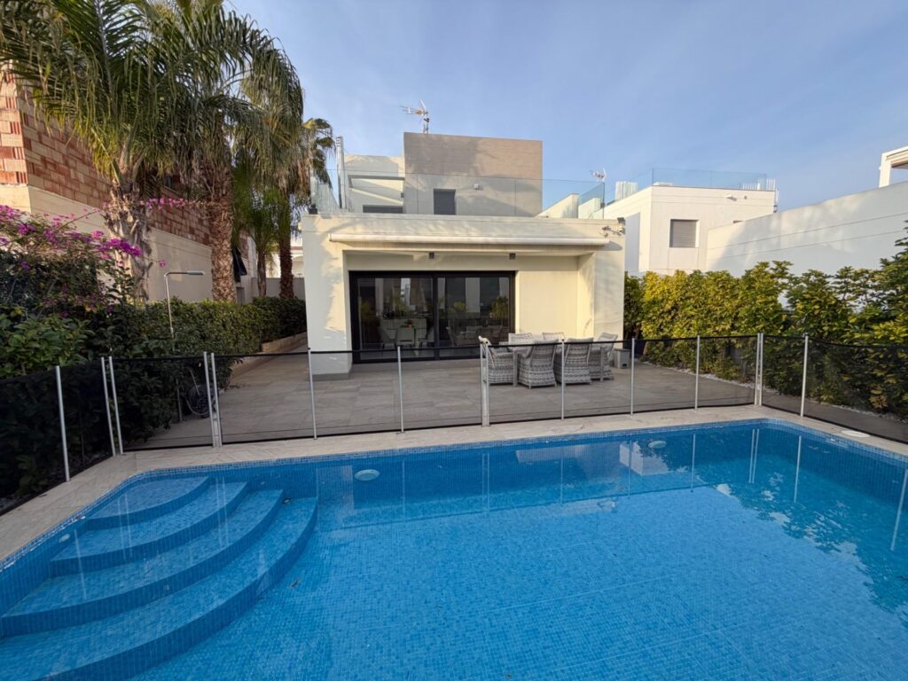 Villa w Rojales - oferta MLSC812221