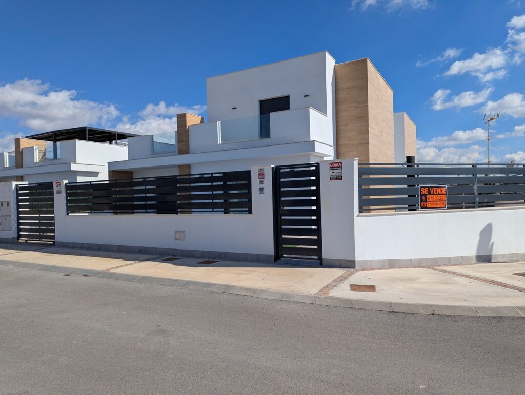 Villa w Roldan - oferta MLSC211549