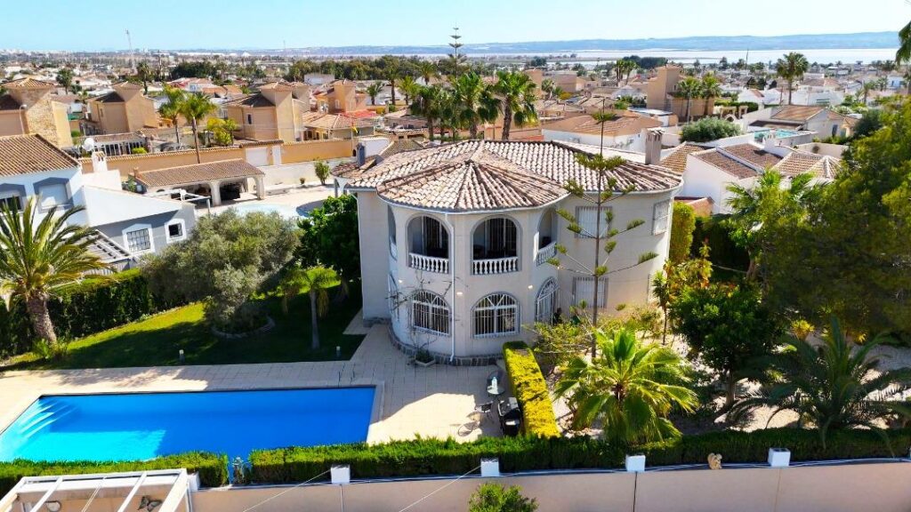Villa w Torrevieja - oferta MLSC5033819