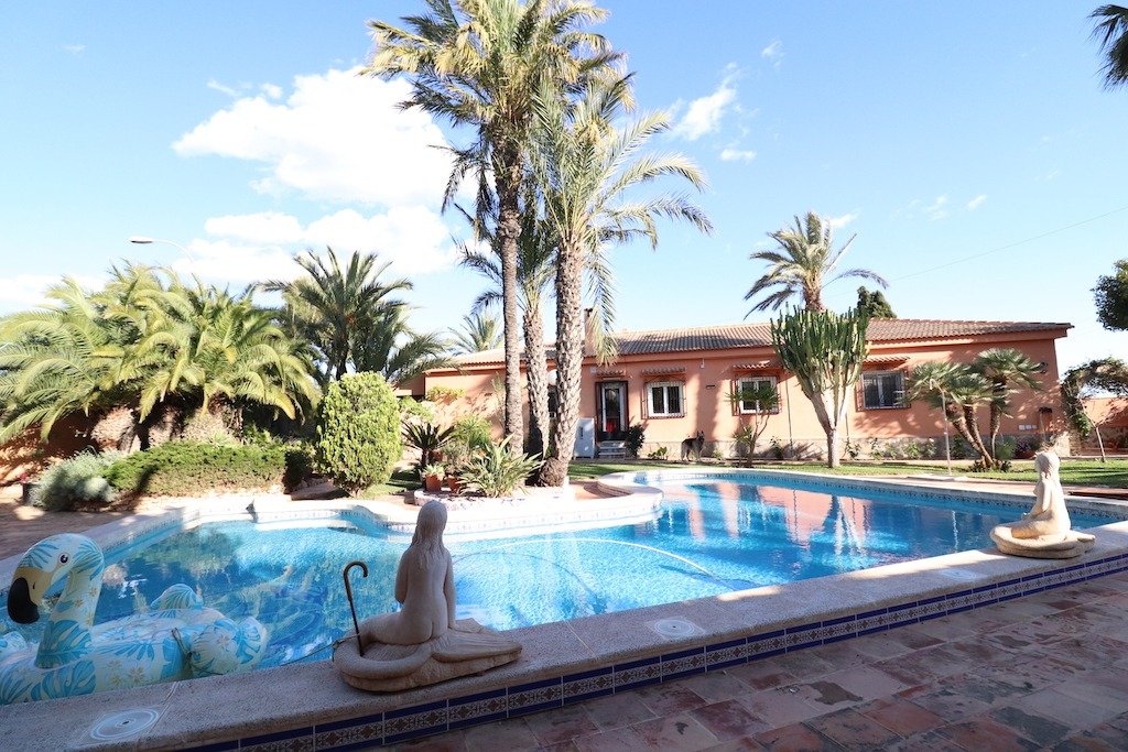 Villa w Torrevieja - oferta MLSC6114975