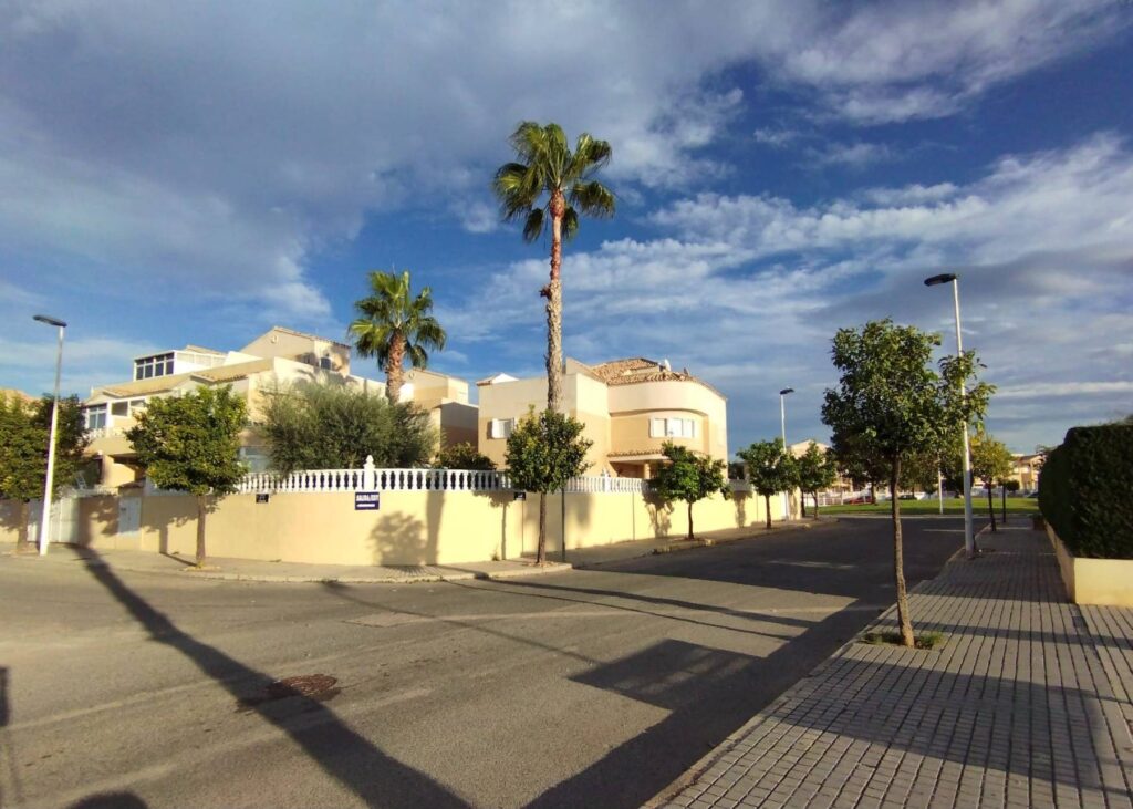 Villa w Torrevieja - oferta MLSC9630287