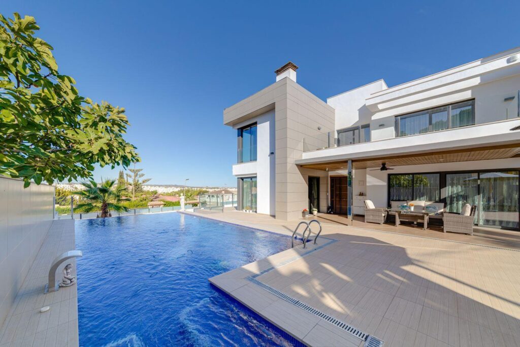 Villa w Torrevieja - oferta MLSC9796614