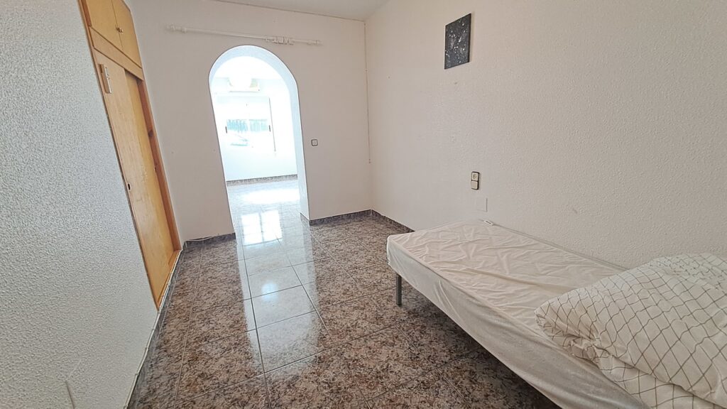Villa w Villamartin - oferta MLSC5160278