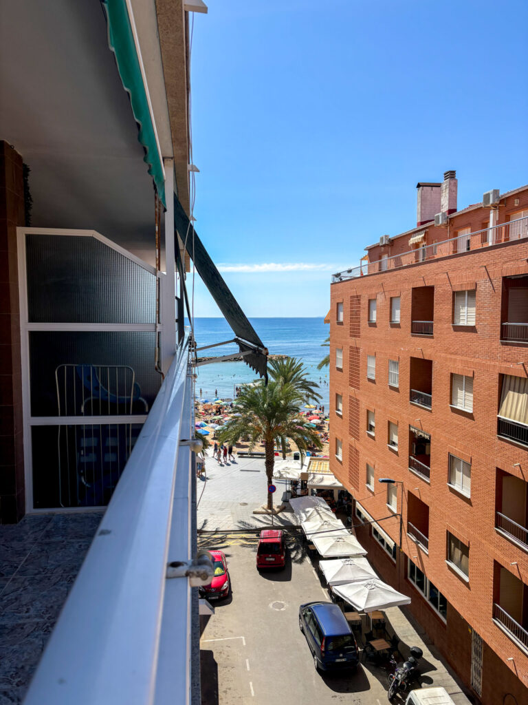 Apartment w Torrevieja - oferta CH-E183