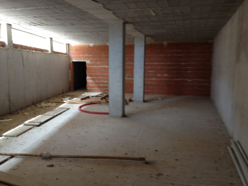 Commercial w Los Montesinos - oferta MLSC5716581