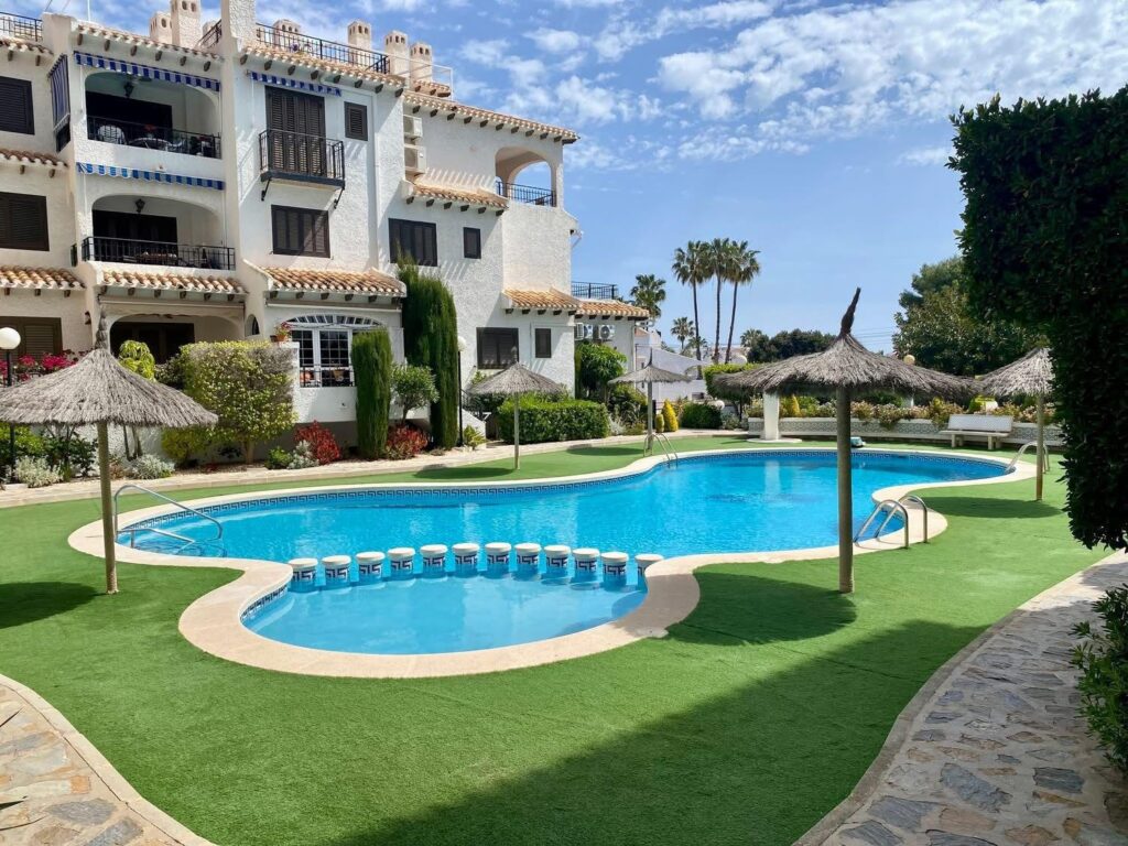 Apartment w Cabo Roig - oferta MLSC8046786