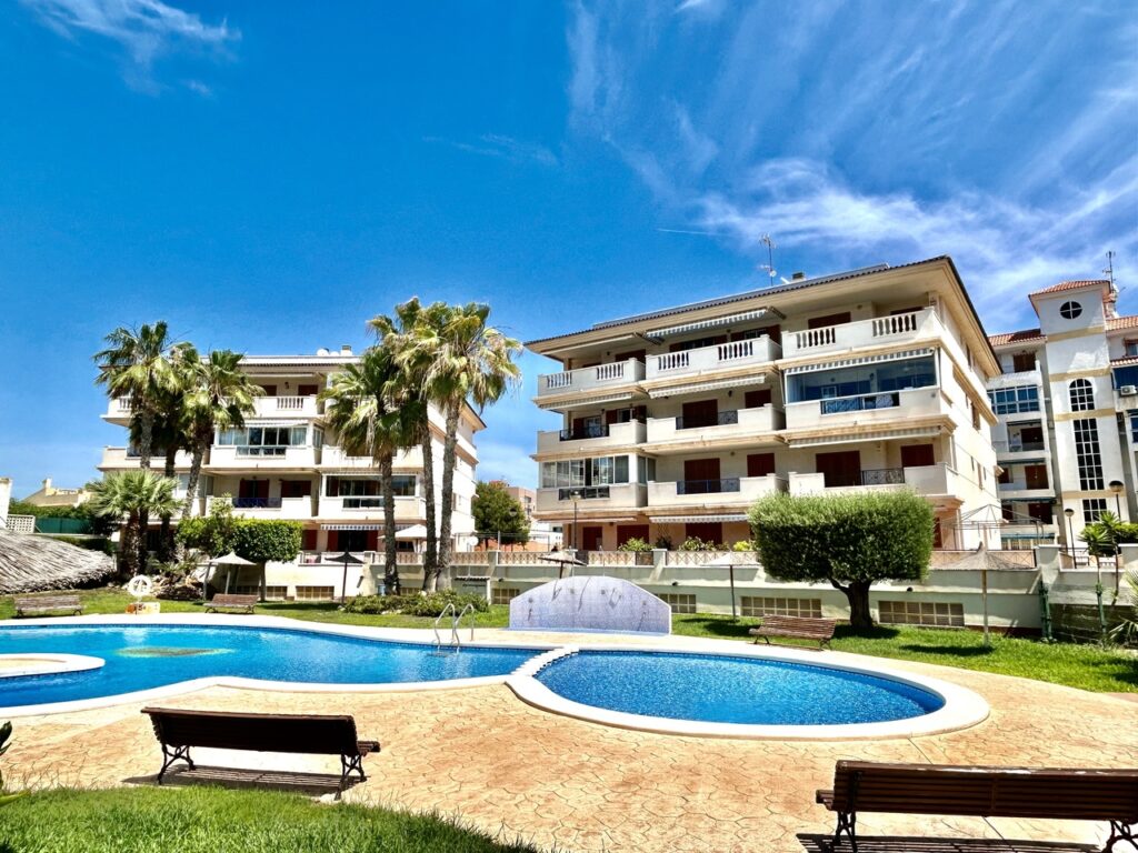 Apartment w La Mata - oferta MLSC1984798