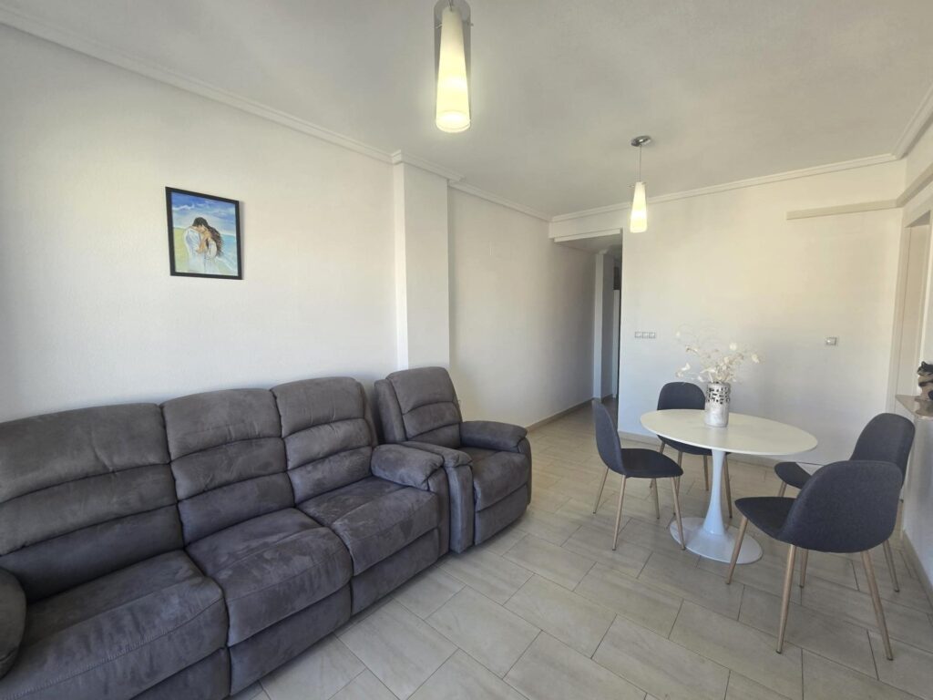 Apartment w Torrevieja - oferta MLSC2124041