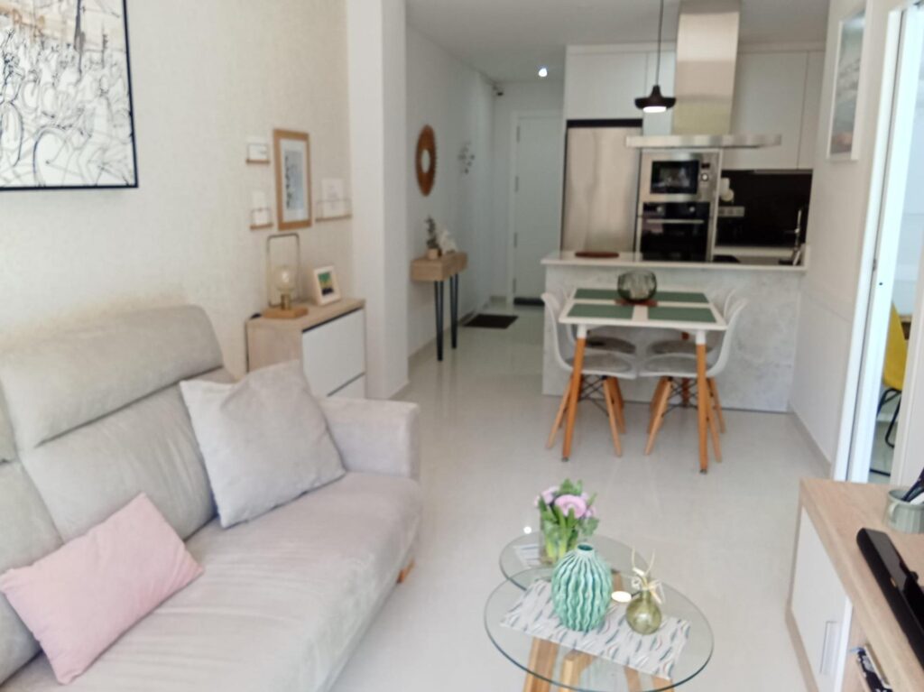 Apartment w Torrevieja - oferta MLSC2387425