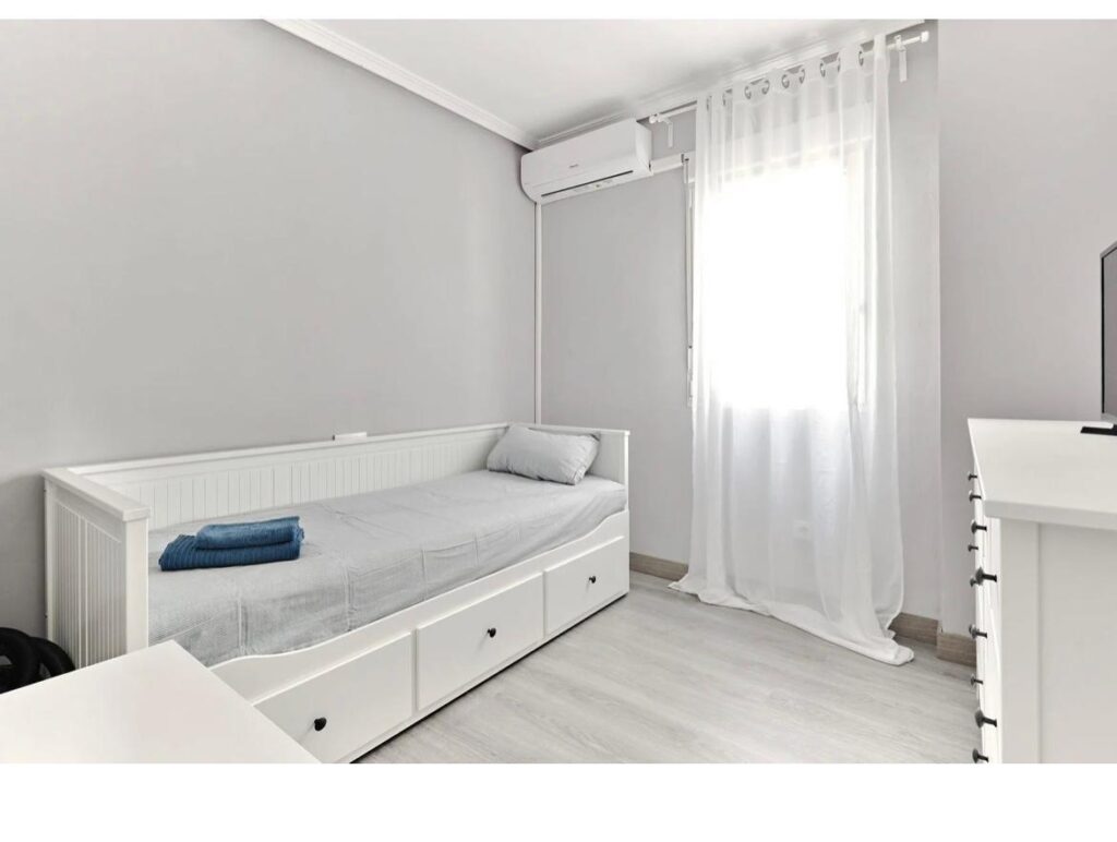 Apartment w Torrevieja - oferta MLSC2884396