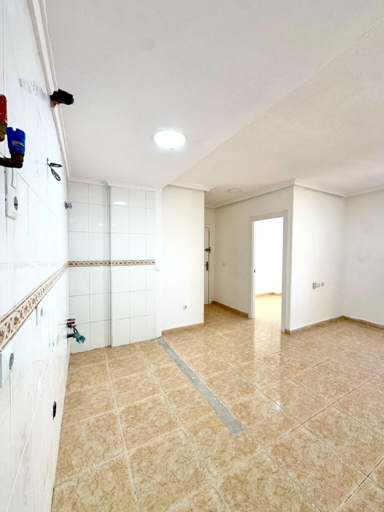 Apartment w Torrevieja - oferta MLSC3044545