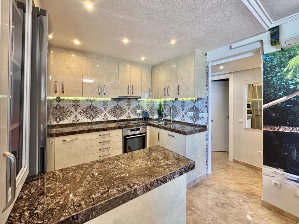 Apartment w Torrevieja - oferta MLSC3241289