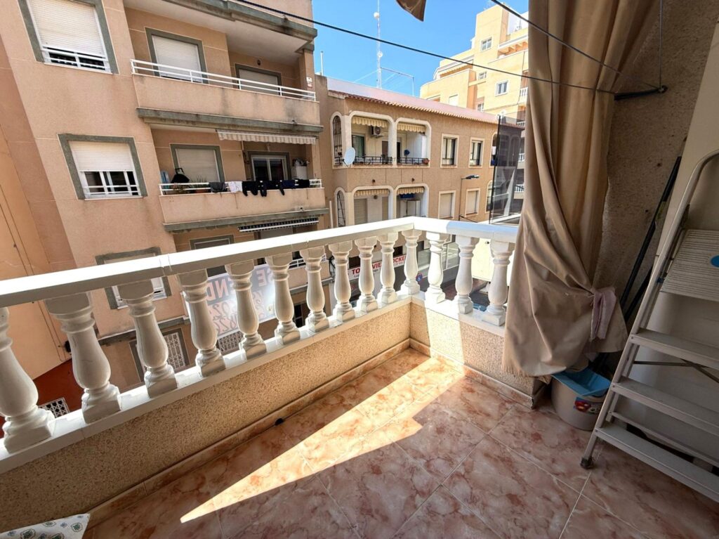 Apartment w Torrevieja - oferta MLSC3913388
