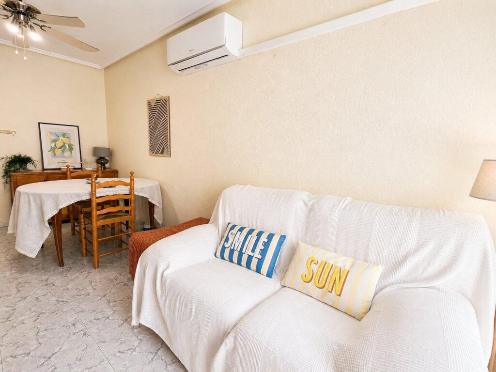 Apartment w Torrevieja - oferta MLSC986431