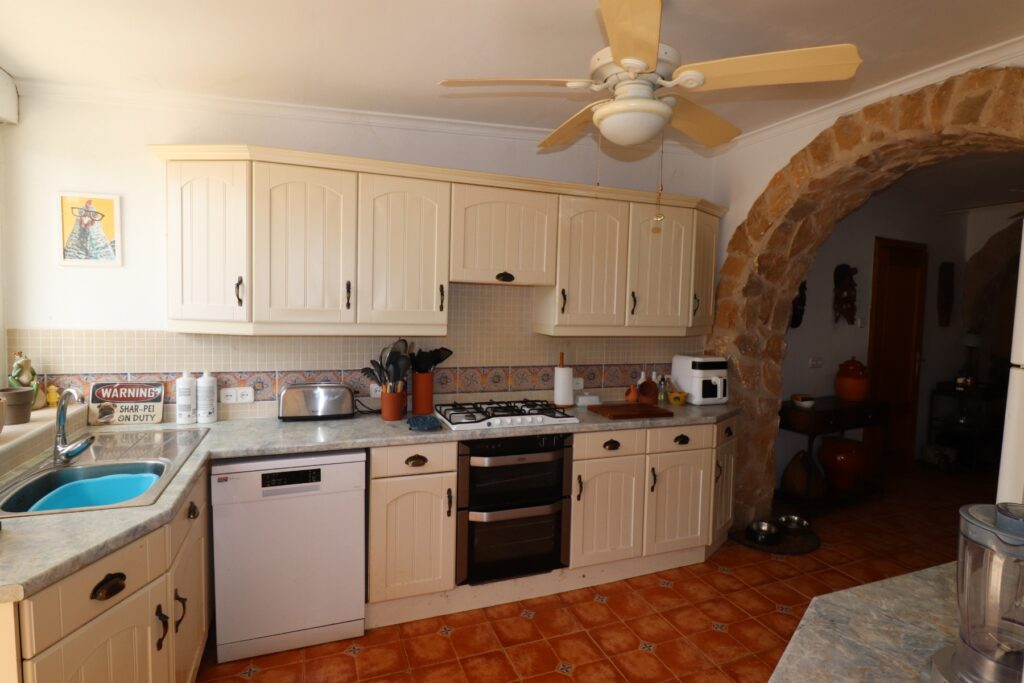 Country House w Hondón de las Nieves - oferta MLSC2482933