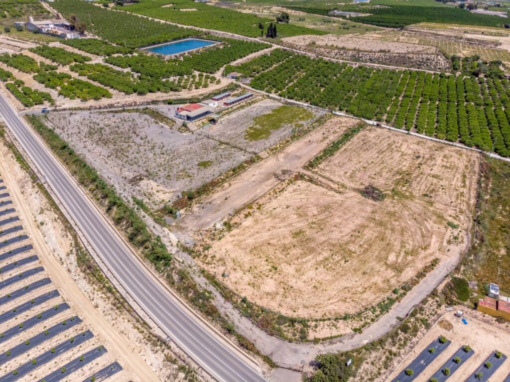 Finca w Los Montesinos - oferta MLSC7930175