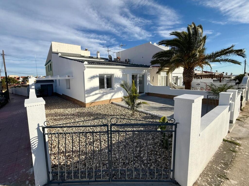 Semi Detached w Rojales, CIudad Quesada - oferta MLSC717465