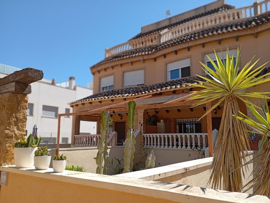 Town House w Guardamar del Segura - oferta MLSC4032932
