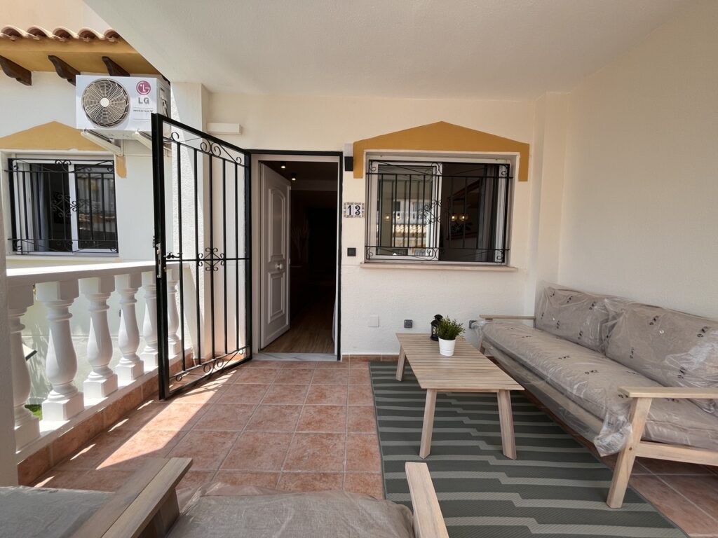 Town House w Los Altos - oferta MLSC6153699