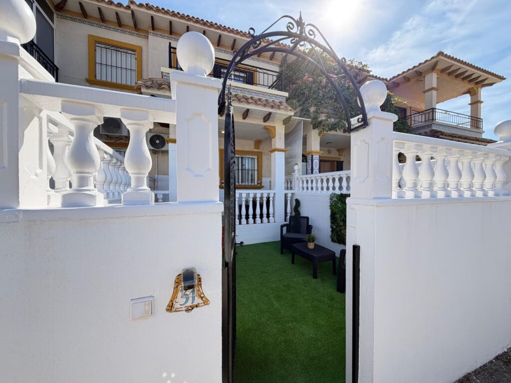 Town House w Orihuela Costa - oferta MLSC2018541