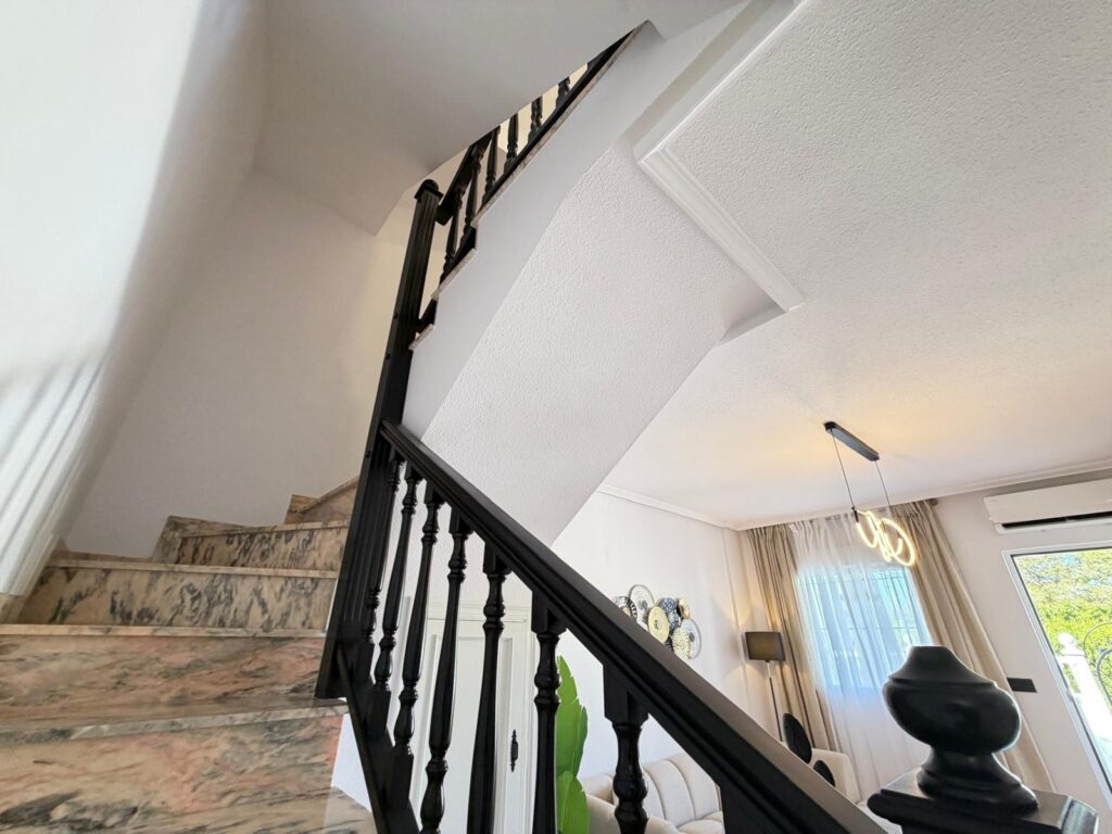 Town House w Orihuela Costa - oferta MLSC2018541