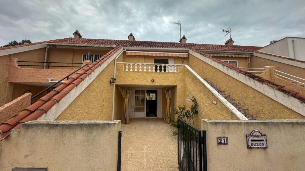 Town House w Torrevieja - oferta MLSC5970417