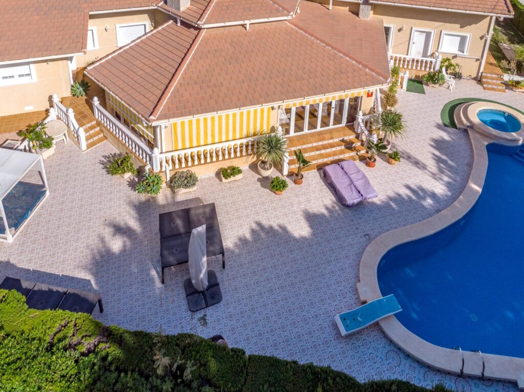 Villa w Cabo Roig - oferta MLSC657060